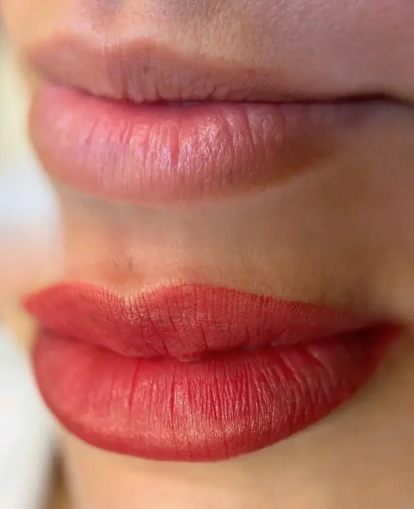 Micropigmentación labios en Sevilla antes y después